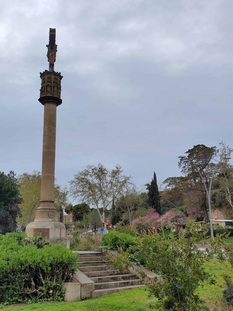 7 days in Barcelona will give you enough time to explore the different neighborhoods