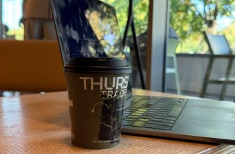 Telefoanele vechi îți pot aduce o cafea. ENVIRON și Boiler lansează campania THURSDAY TRADE-IN în București – Revista FPM