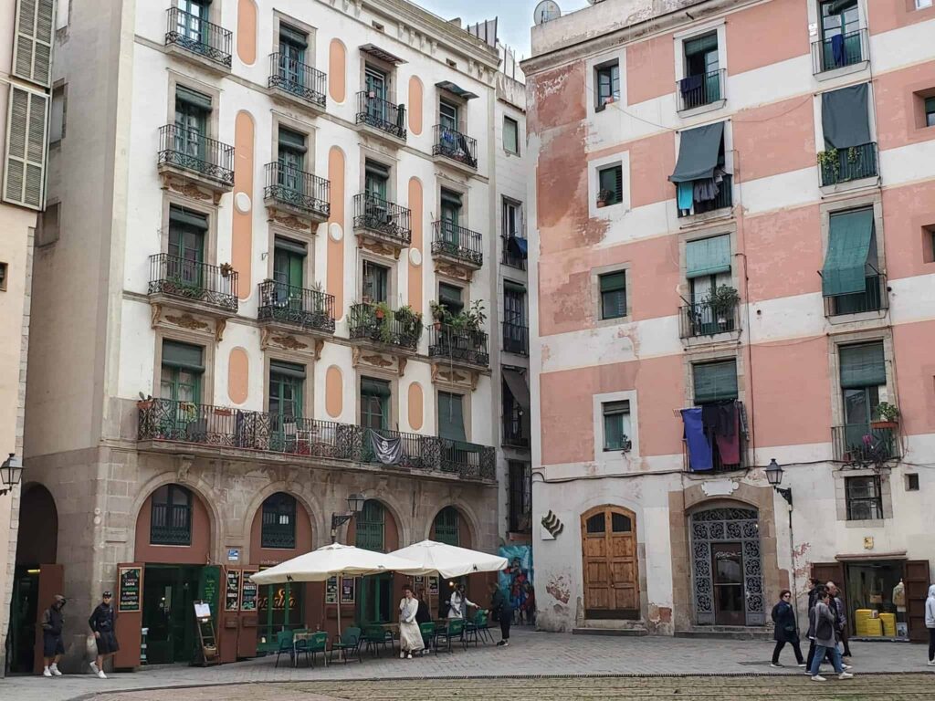 Where to stay when visiting Barcelona can make or break your trip. The Gothic Quarter is the ideal spot to stay for first time visitors