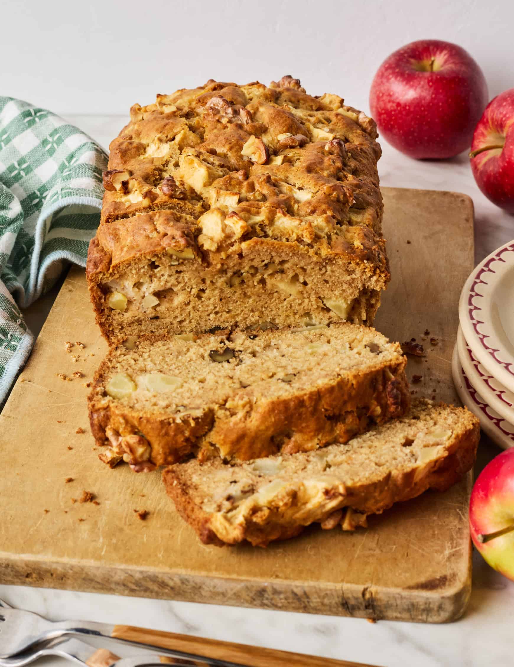 Apple bread