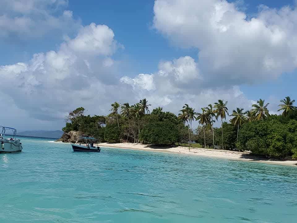 make sure that you schedule enough time to spend at Playa Rincon beach to avoid mistakes when visiting Samana
