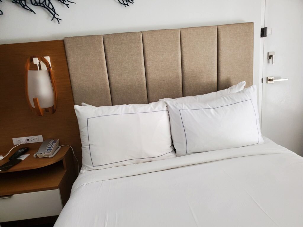 Guests can expect comfy beds when staying at the Hilton Fort Lauderdale Marina hotel
