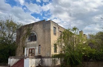 This Abandoned Texas Hospital Has Been Called The Most Haunted Place On Earth