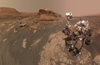 Mars rovers give scientists a ground-level view of the red planet – peek inside their NASA control room