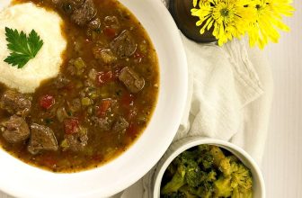 Grillades and Grits – A Sprinkling of Cayenne