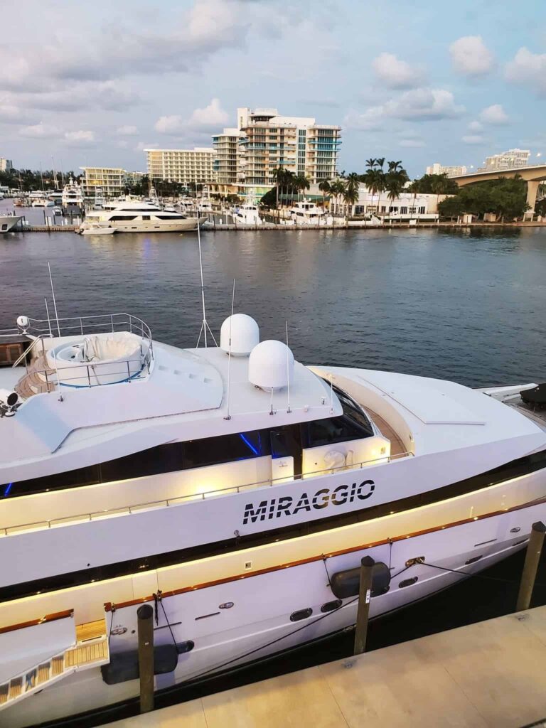 Guest staying at the Hilton Fort Lauderdale Marina have access to water taxi's