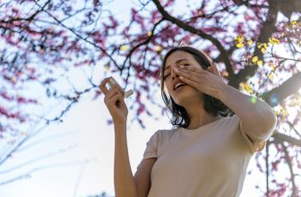 Allergy-Induced Asthma: Symptoms and Treatment Options