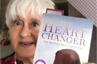 A Perfect Gift for that Middle-grade Book Lover of Yours: The Heart Changer