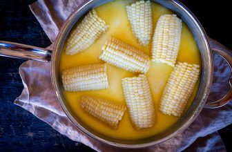 How to Poach Corn in Milk for Sweeter, Buttery Corn