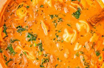 21 Easy Soup Recipes To Make Now That It’s Officially Cozy Season