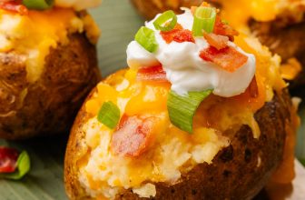 Loaded Stuffed Baked Potatoes (Bacon & Cheese)