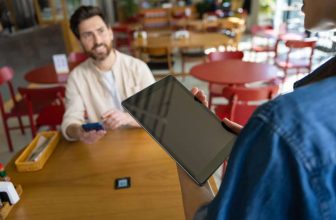 What Happens to Your Restaurant Order? Table to Kitchen