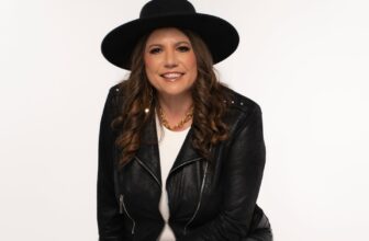 How Christians Can Navigate AI With Wisdom & Discernment with Misty Phillip