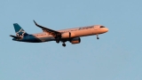 Air Transat pilots give union the power to declare a strike