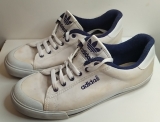 ADIDAS  TRAINERS – VINTAGE -THE BRAND WITH THE 3 STRIPES VERY RARE SIZE: UK9.5