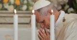 Mary shows that ‘true beauty’ is found in ‘the light of the Risen Lord’