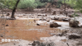 Grand Canyon flash flooding sparks search for missing hikers