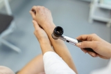Psoriasis Care Tips for Hot, Humid St. Louis