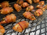Stuffed chicken bites w bacon – Hardcore Carnivore