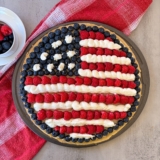 Easy Patriotic Fruit Pizza Recipe