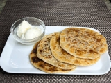 Apple Pie Paratha | Sweet Fusion of Apple Pie & Indian Paratha