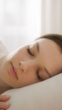 Experts Say do these FIVE Things Before Summer Ends to Improve Your Sleep by Autumn