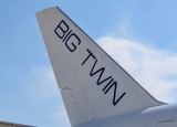 Fly Meta takes 1st 777-300ERSF from AerCap