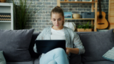 How Long Does a Short Sale Stay On Your Credit Report?