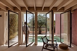 Casa Leopardo Transforms a Fragmented Urban Setting into a Serene Mediterranean Home