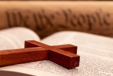 Maine court to rule if mother can take daughter to church over father’s objections