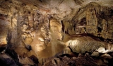 Kartchner Caverns Near Benson Hides A Living Cave System You Walk Straight Into The Earth