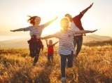 83 Funny Family Quotes: Relatable and Hilarious Humor