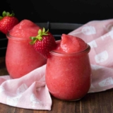 How to Make Frosé (Frozen Rosé Drink)