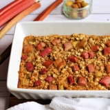 Rhubarb Baked Oats – BakingQueen74