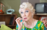 Cannabis Use in Seniors Linked to Stronger Cognition and Less Binge Drinking